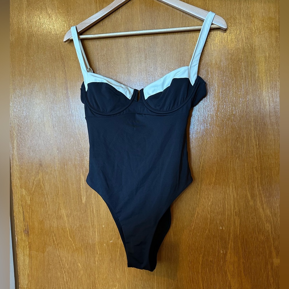 Monday Swimwear Clovelly One Piece Swimsuit Black and White - Picture 2 of 7